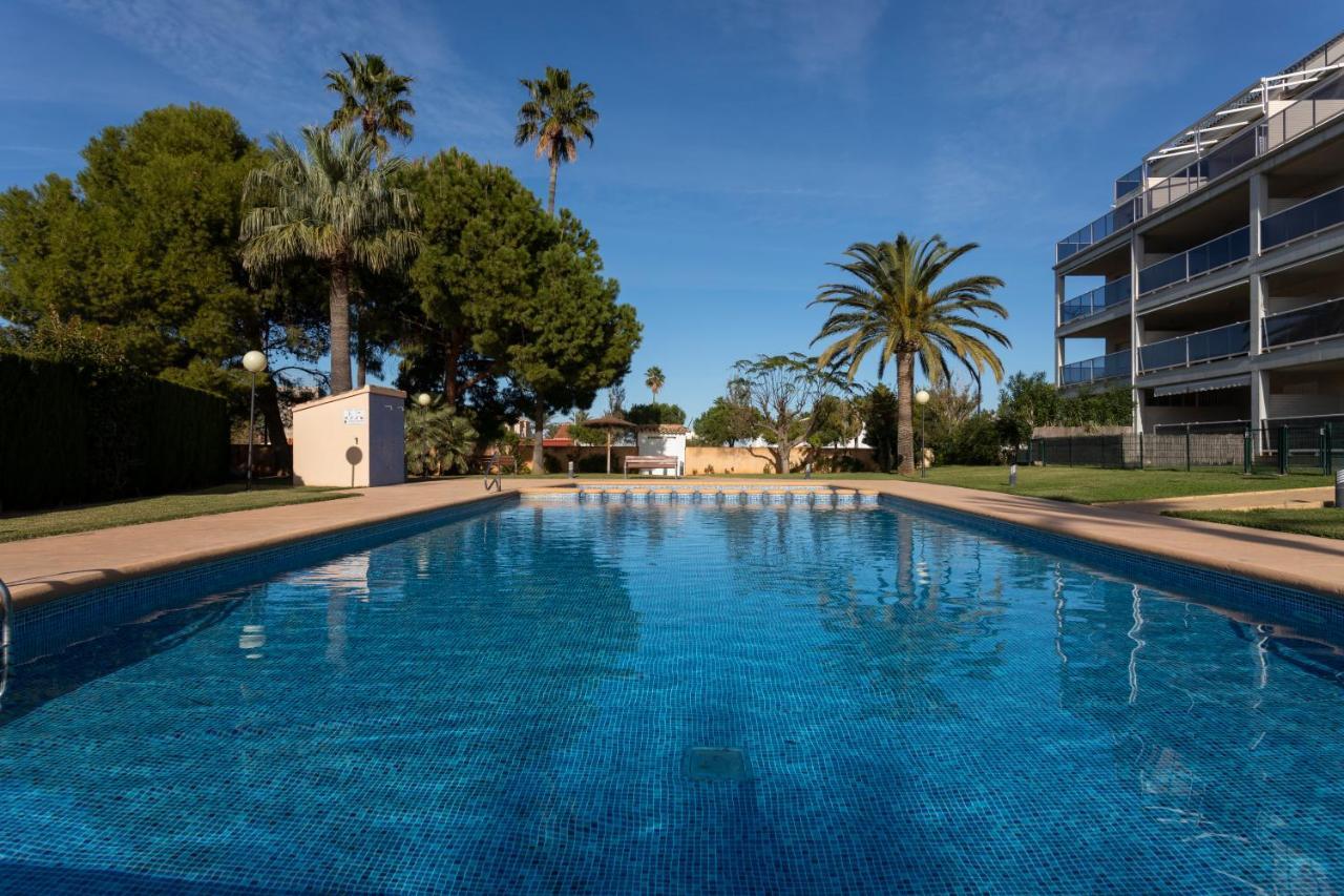 Brisas B2, 2 Dormitorios, Playa A 50M, By BookinДения Екстериор снимка