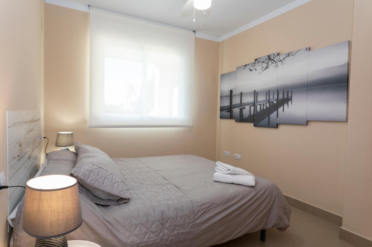 Brisas B2, 2 Dormitorios, Playa A 50M, By BookinДения Екстериор снимка