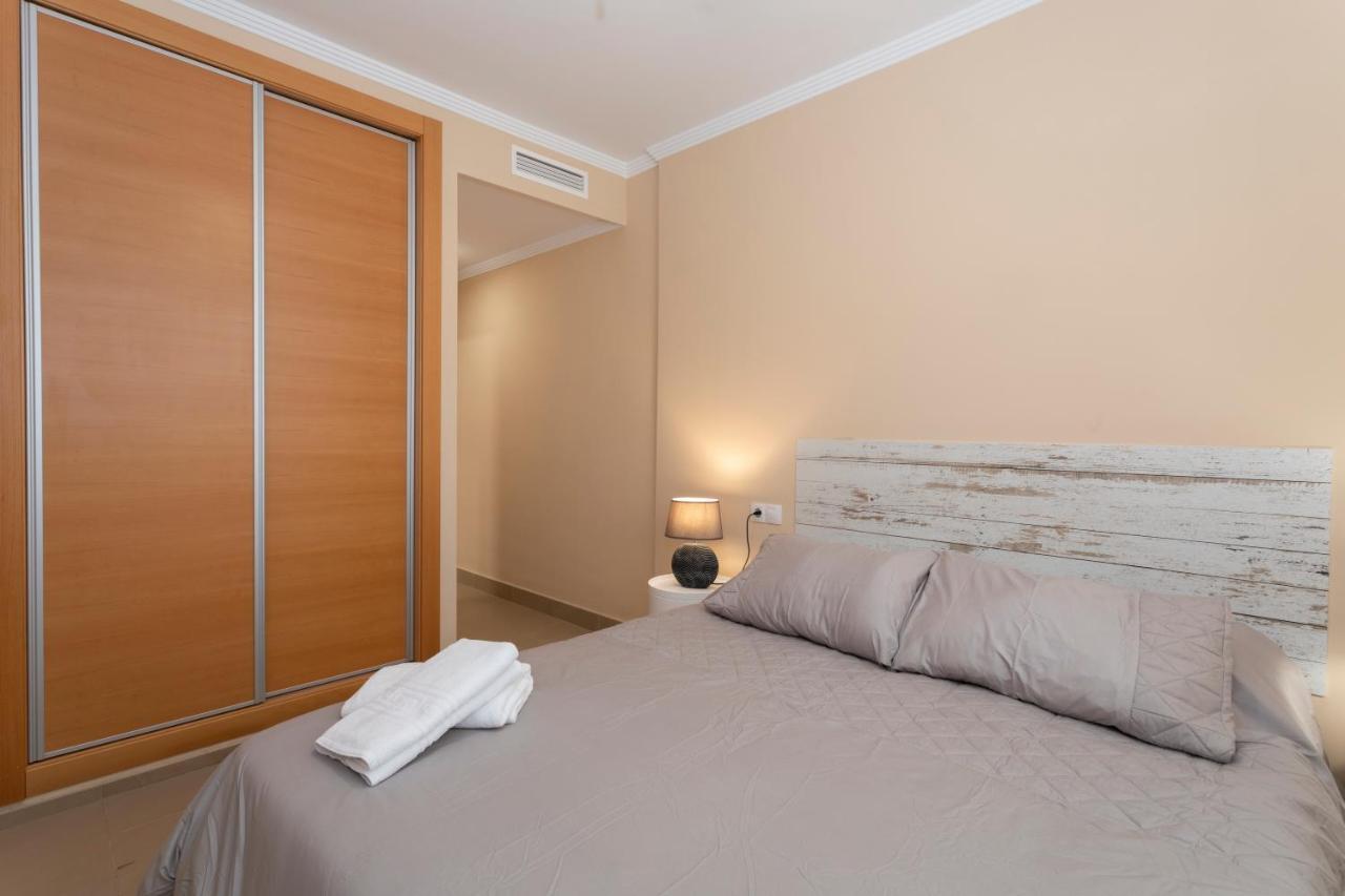 Brisas B2, 2 Dormitorios, Playa A 50M, By BookinДения Екстериор снимка
